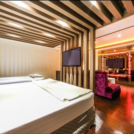 Madoka Motel Кёнджу Экстерьер фото