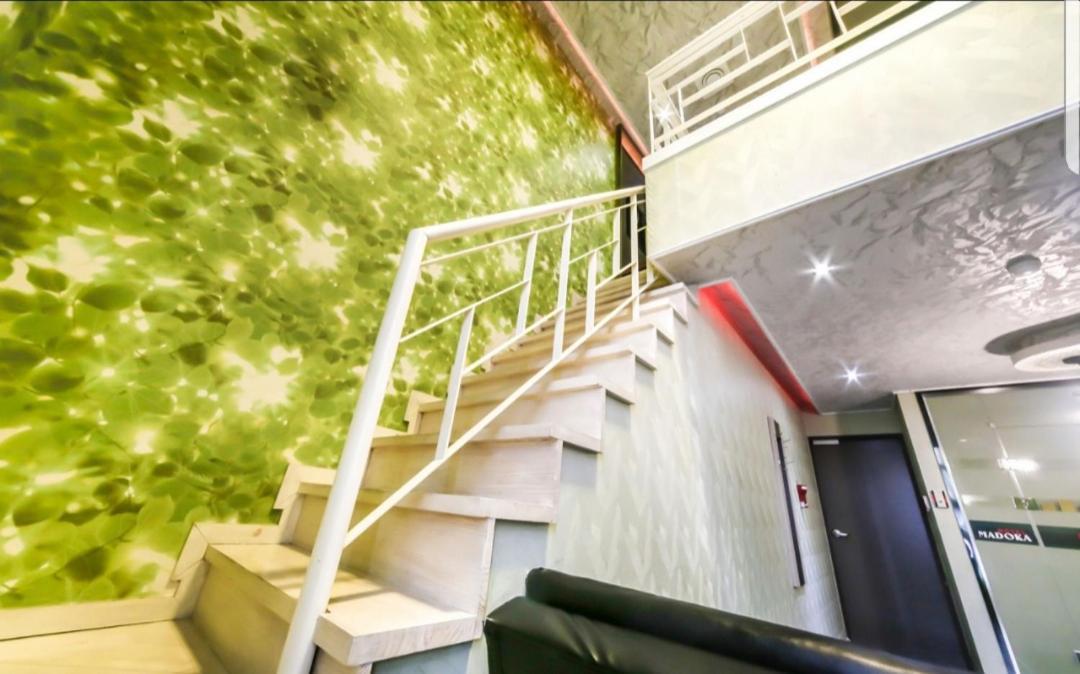 Madoka Motel Кёнджу Экстерьер фото